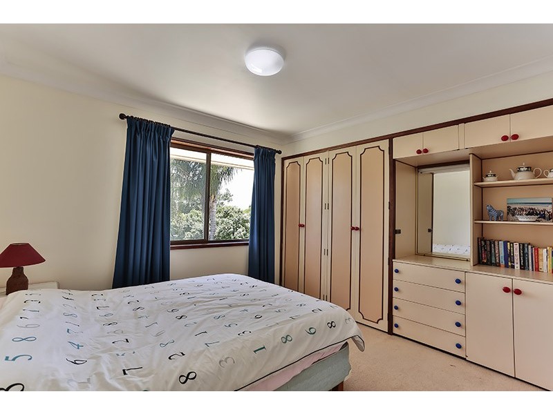 8 Coverdale Crescent, Cotswold Hills QLD 4350