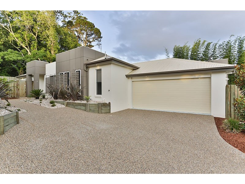 1/1A Barry Street, Mount Lofty QLD 4350