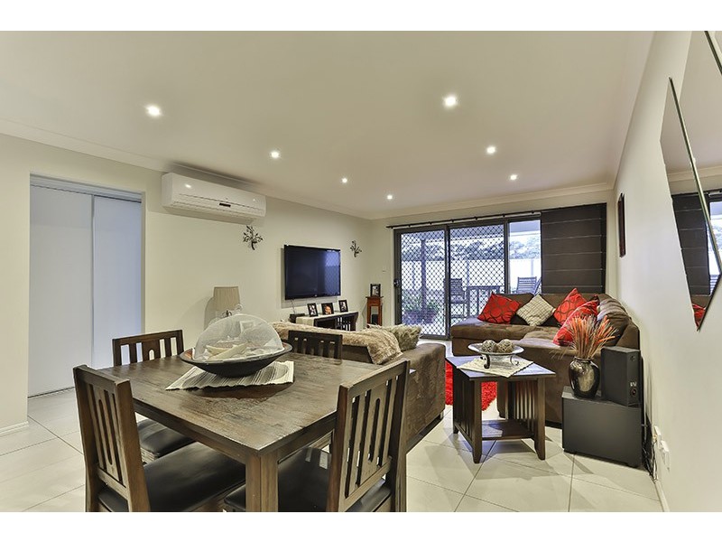 1/16 Tempest Drive, Glenvale QLD 4350