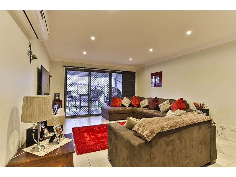 1/16 Tempest Drive, Glenvale QLD 4350