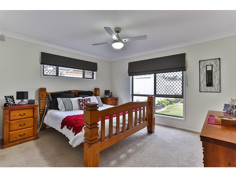 1/16 Tempest Drive, Glenvale QLD 4350