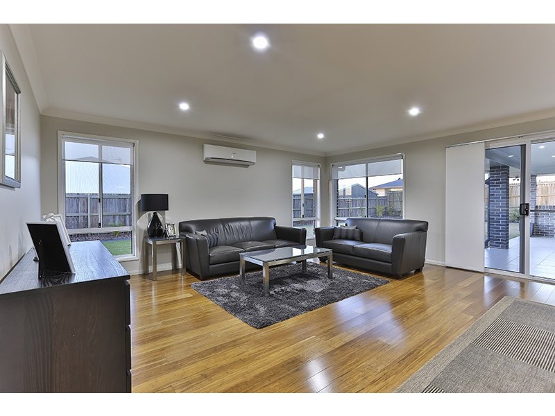 14 Devoran Street, Kleinton QLD 4352