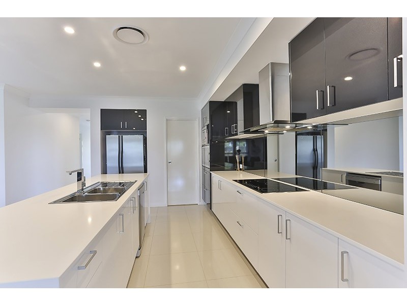 36 Bennett Street, Kleinton QLD 4352