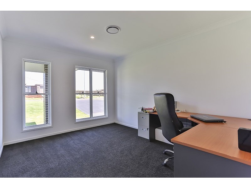 36 Bennett Street, Kleinton QLD 4352