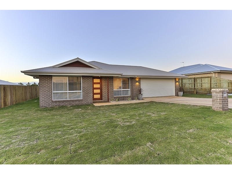 48 Bennett Street, Kleinton QLD 4352