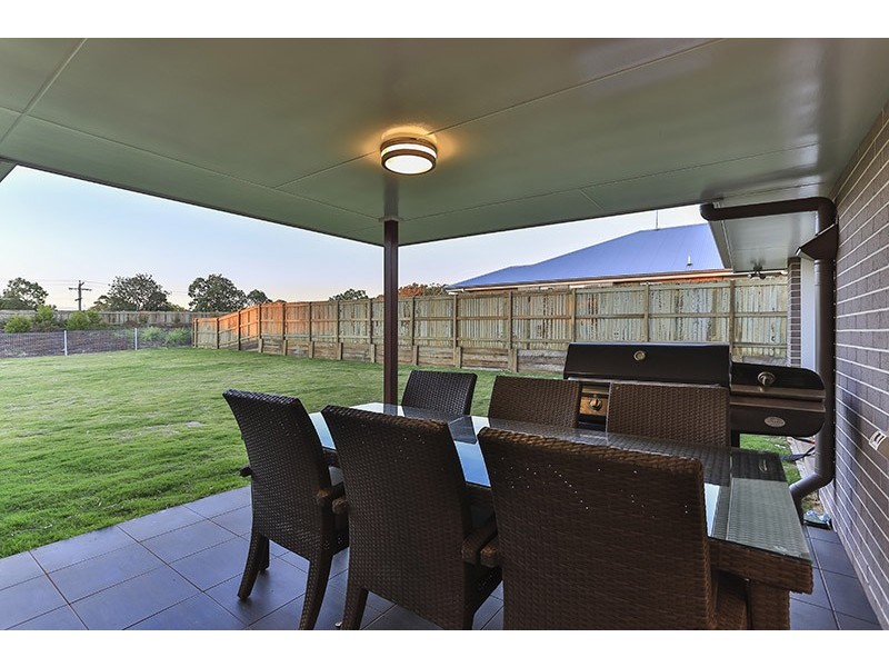 48 Bennett Street, Kleinton QLD 4352