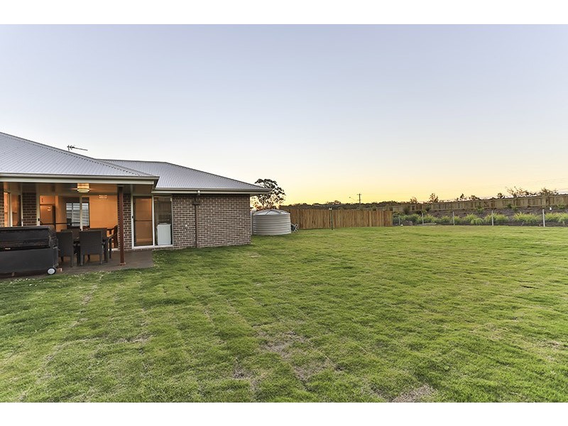 48 Bennett Street, Kleinton QLD 4352