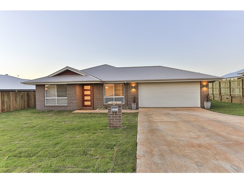 48 Bennett Street, Kleinton QLD 4352