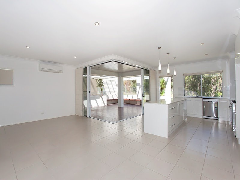 7 Geoffrey Way, Highfields QLD 4352