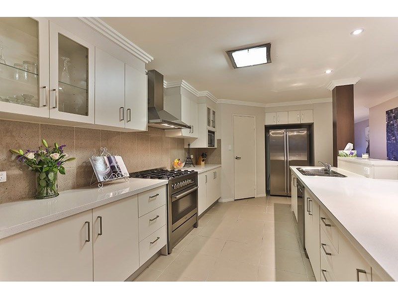 19 Currawong Drive, Highfields QLD 4352