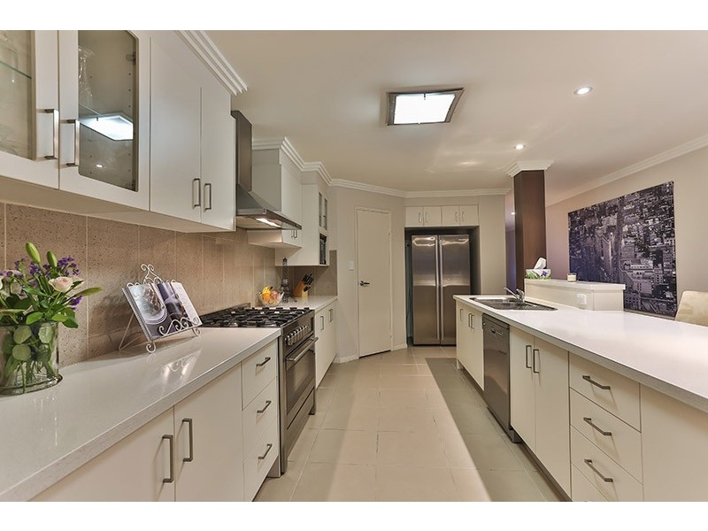 19 Currawong Drive, Highfields QLD 4352