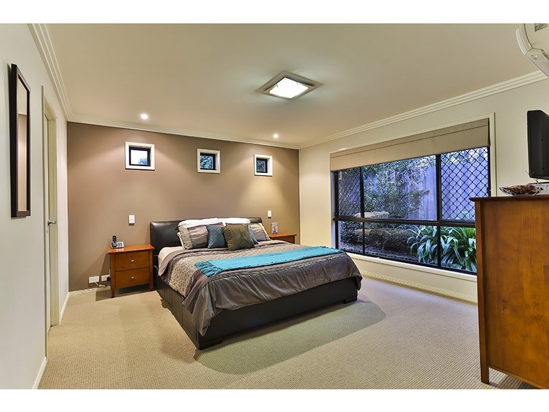 19 Currawong Drive, Highfields QLD 4352