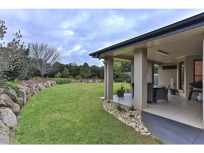 19 Currawong Drive, Highfields QLD 4352