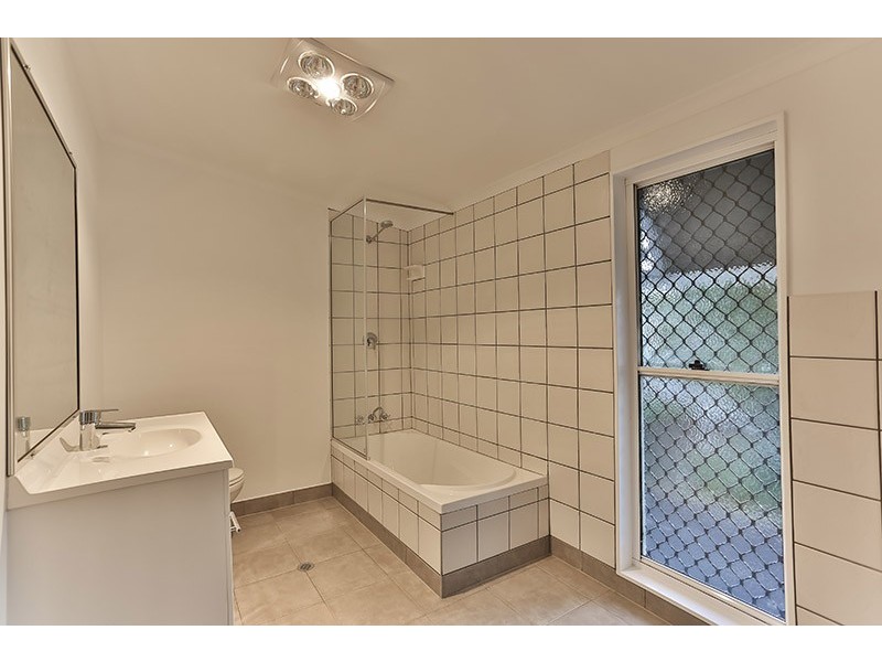 8 Kelfield Street, North Toowoomba QLD 4350