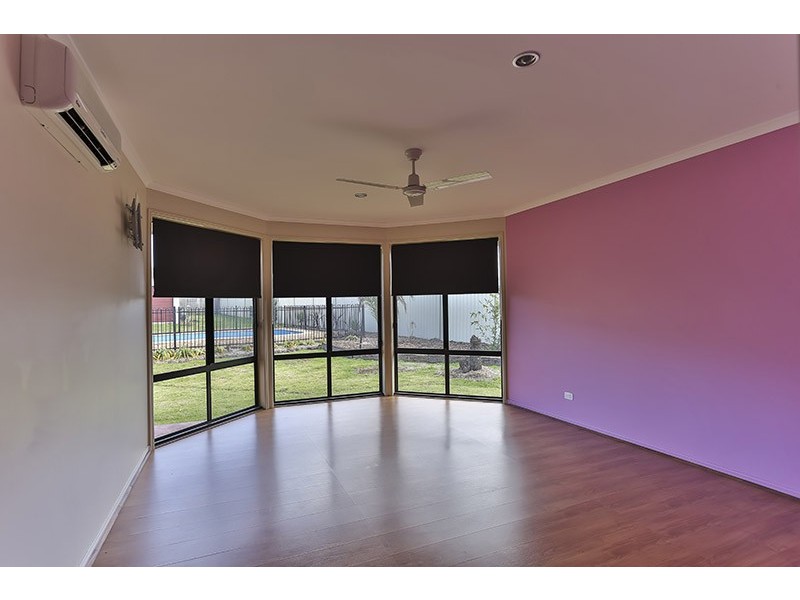 66 Phipps Drive, Meringandan West QLD 4352