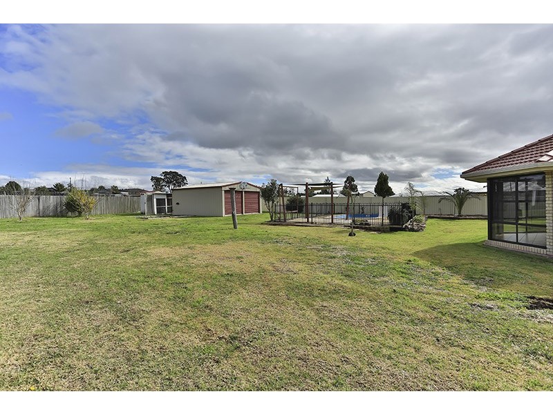 66 Phipps Drive, Meringandan West QLD 4352