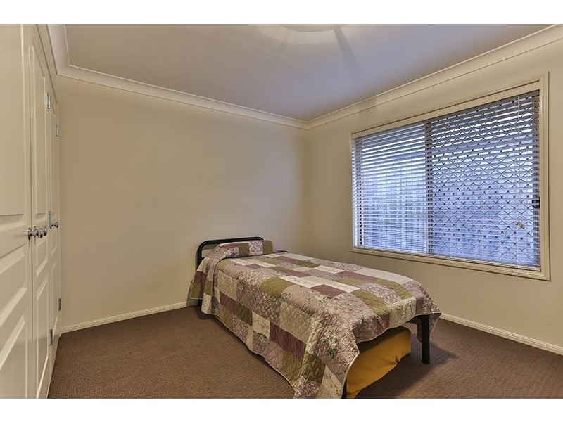 29 Hinchliffe Drive, Kearneys Spring QLD 4350
