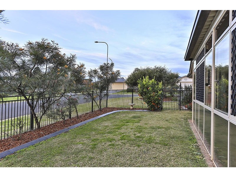 29 Hinchliffe Drive, Kearneys Spring QLD 4350