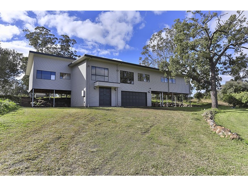 2 Koala Drive, Gowrie Junction QLD 4352