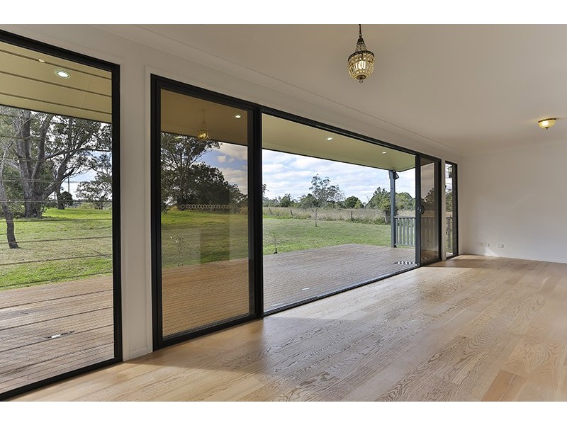 2 Koala Drive, Gowrie Junction QLD 4352