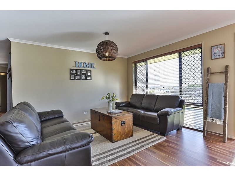 6 Commonwealth Crescent, Gowrie Junction QLD 4352