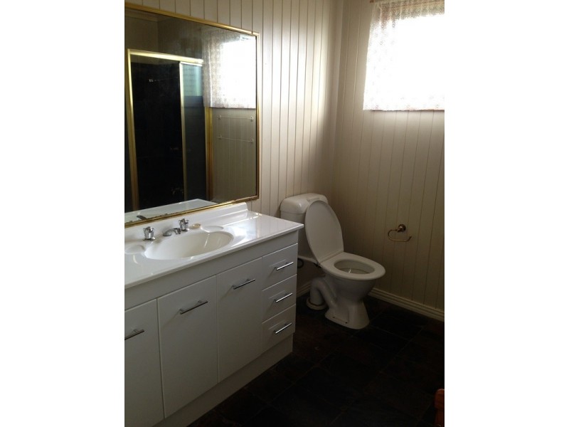 31 Perry Street, Harlaxton QLD 4350