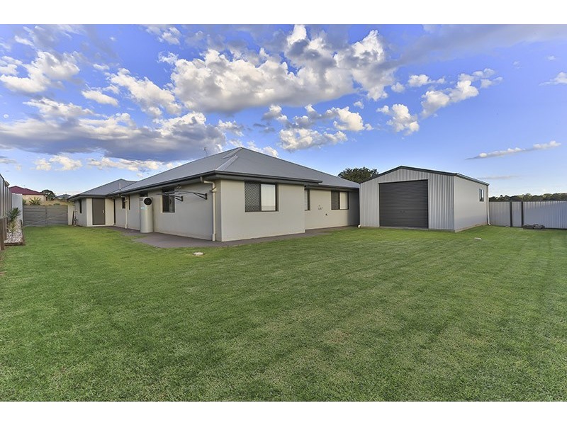 11 Alexander Avenue, Highfields QLD 4352