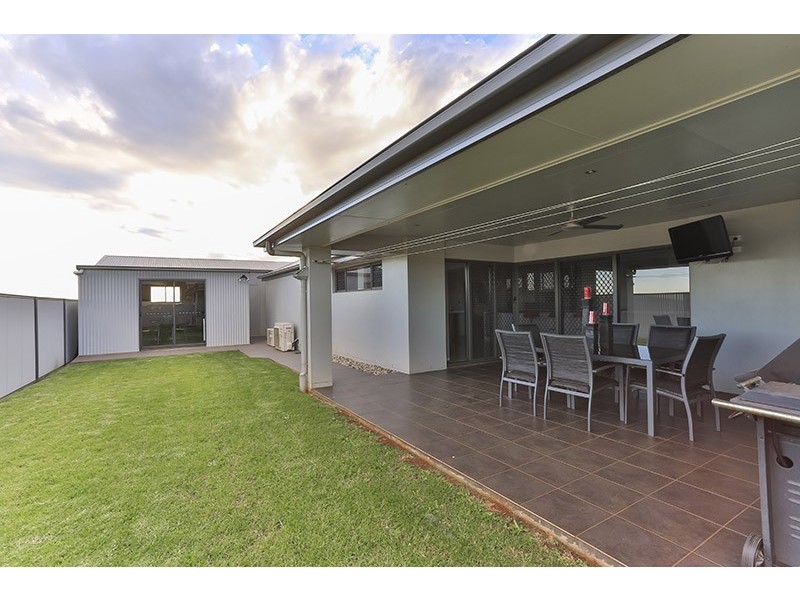 11 Alexander Avenue, Highfields QLD 4352