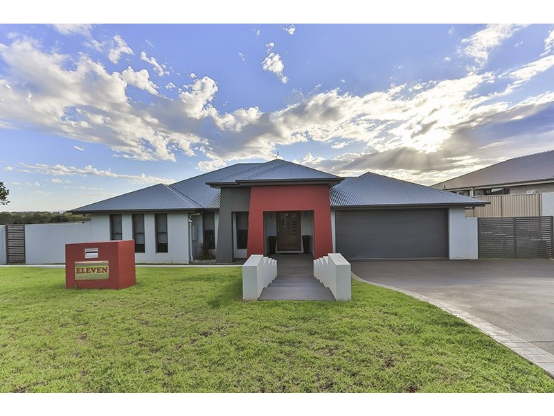 11 Alexander Avenue, Highfields QLD 4352