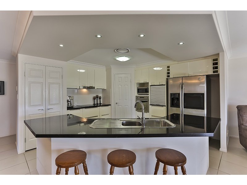 27 Federation Drive, Highfields QLD 4352