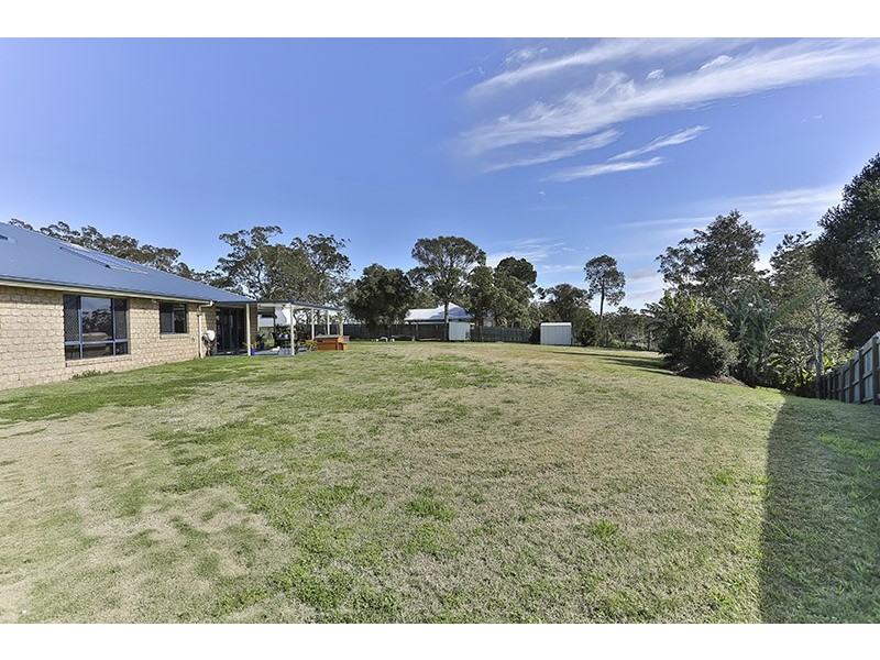 27 Federation Drive, Highfields QLD 4352