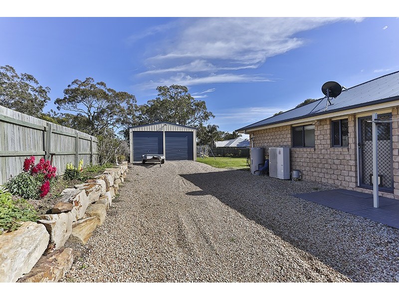 27 Federation Drive, Highfields QLD 4352