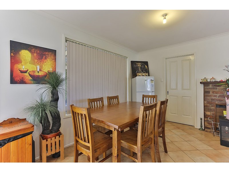 39 Riethmuller Street, Kearneys Spring QLD 4350