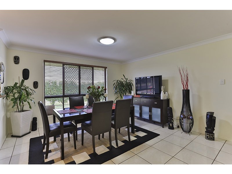 8 Degan Court, Highfields QLD 4352