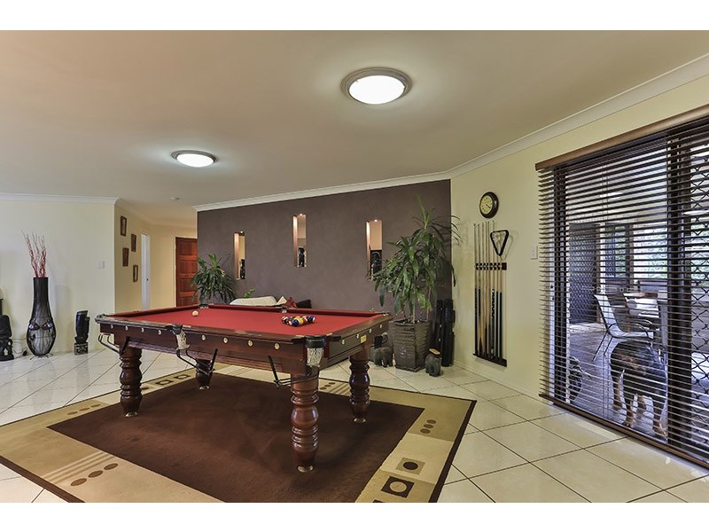 8 Degan Court, Highfields QLD 4352