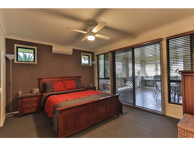 8 Degan Court, Highfields QLD 4352