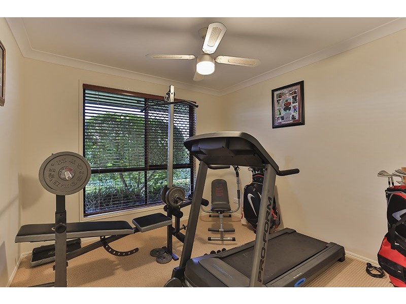 8 Degan Court, Highfields QLD 4352