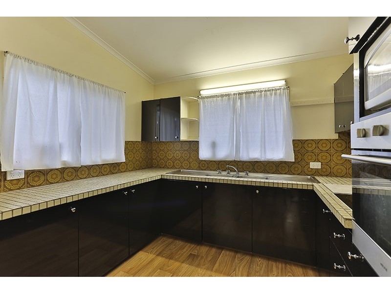 4 Tomkys Street, Rockville QLD 4350