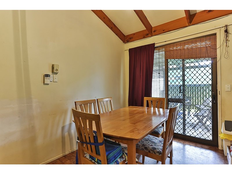 4 Burgundy Street, Wilsonton Heights QLD 4350