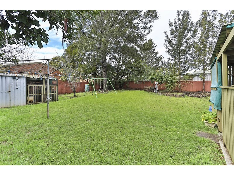4 Burgundy Street, Wilsonton Heights QLD 4350