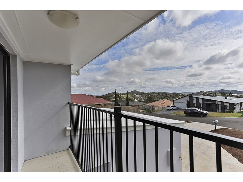 6 Myora Close, Darling Heights QLD 4350