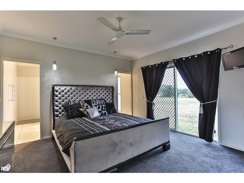 5 Frontier Court, Gowrie Junction QLD 4352