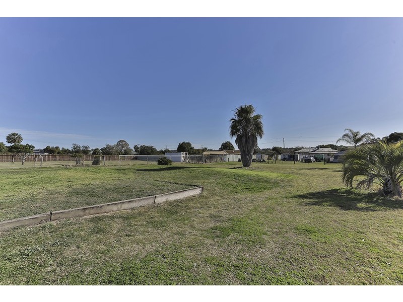 11 Daher Street, Goombungee QLD 4354