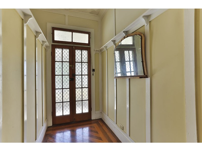 242 Hume Street, South Toowoomba QLD 4350