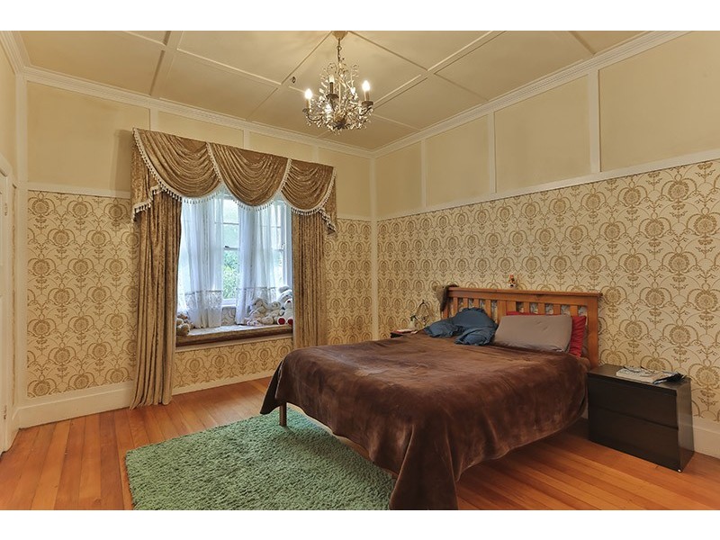 242 Hume Street, South Toowoomba QLD 4350