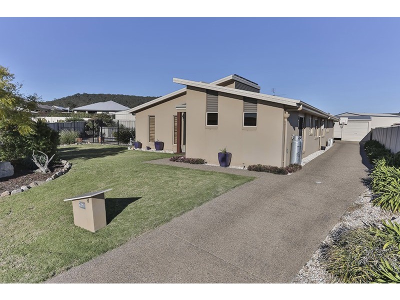 8 Marlowe Court, Westbrook QLD 4350