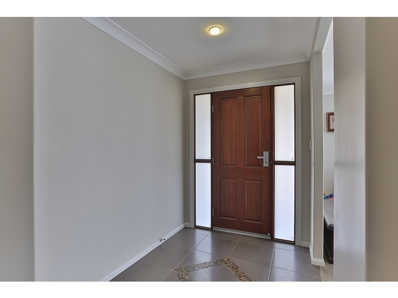 10 Devoran Street, Kleinton QLD 4352