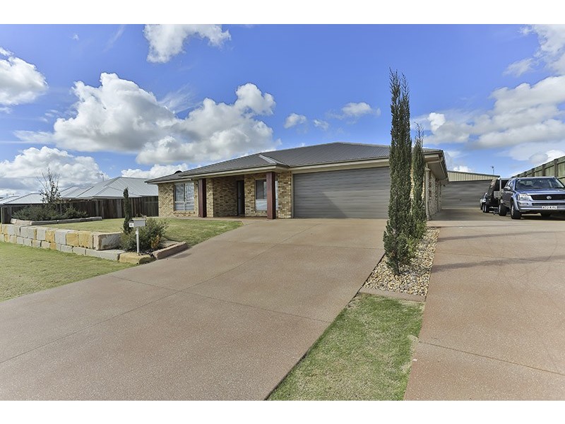 10 Devoran Street, Kleinton QLD 4352