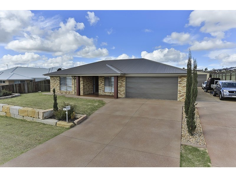 10 Devoran Street, Kleinton QLD 4352