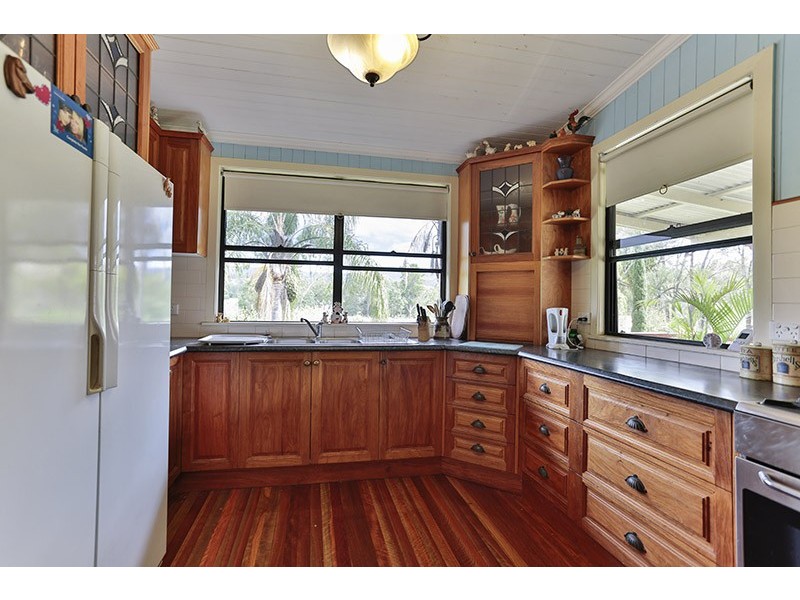 1280 Murphys Creek Road, Murphys Creek QLD 4352